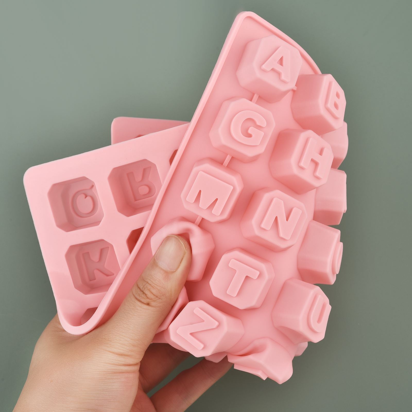 48 Letter Enghish Alphabet let - Soap Making Kits recension och pris